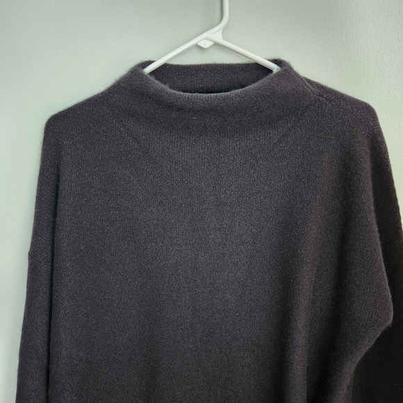 Vince Funnel Neck Cashmere Sweater Size Small - Picture 6 of 11